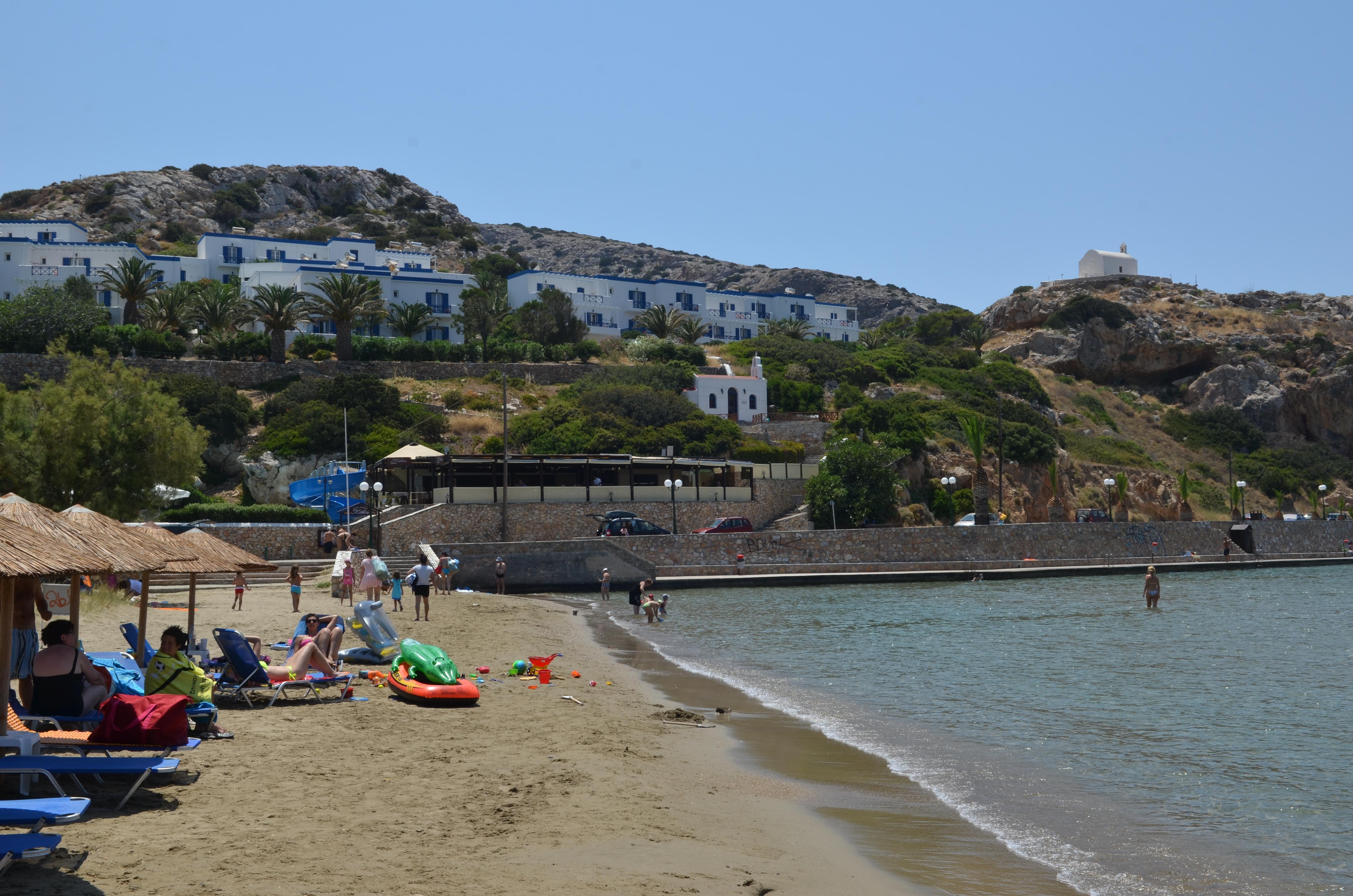 Dolphin Bay Seaside Resort & Suites Galissas Exteriör bild
